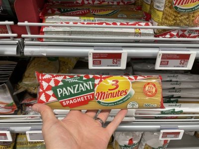 Špagety v supermarketu