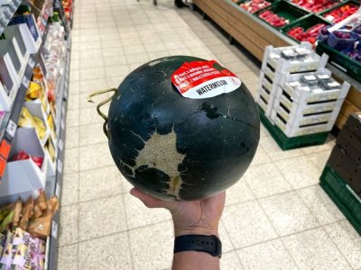 Meloun v supermarketu