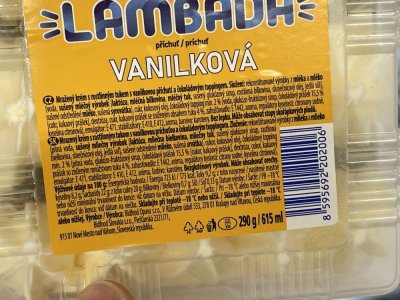 Etiketa na obalu vanilkové zmrzliny