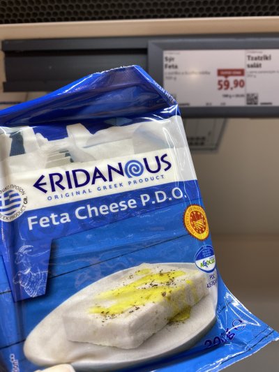 Feta v supermarketu