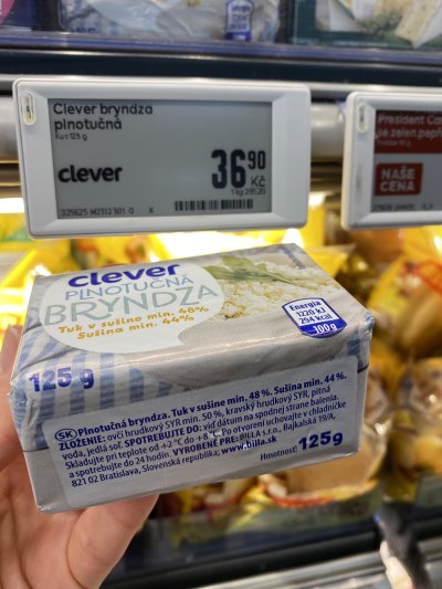 Bryndza v supermarketu