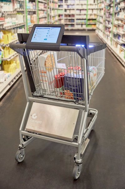 Inovativní nákupní vozík zezadu