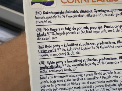 Etiketa na obalu rybích prstů