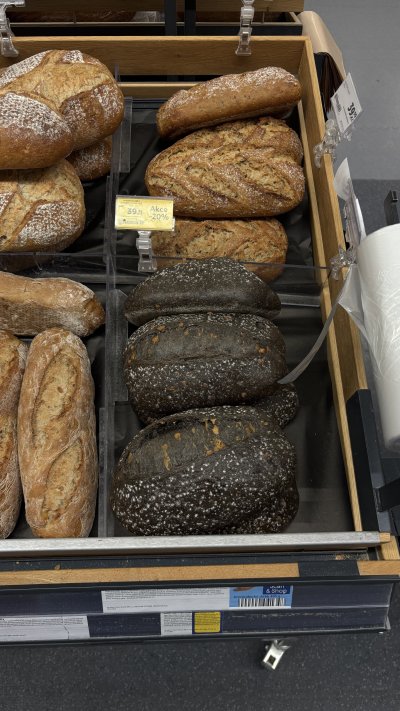 Tmavý chléb s čedarem 250 g za 39,90 Kč