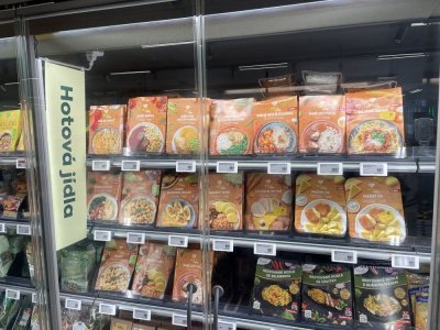 Hotová jídla v supermarketu
