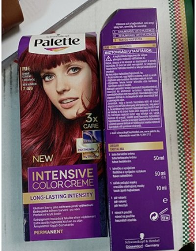 Krabičky od barvy na vlasy Palette