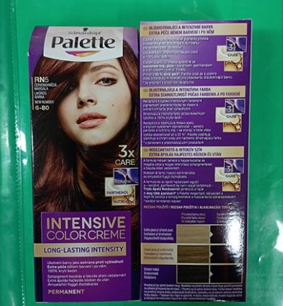 Krabičky od barvy na vlasy Palette