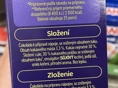Etiketa na obalu instantního kakaového nápoje
