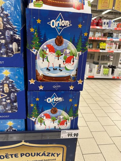Adventní kalendáře Orion v supermarketu