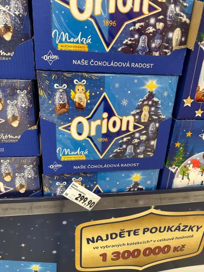 Vánoční čokoládové kolekce Orion v supermarketu