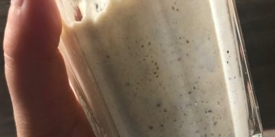 Vidíte, jak kvásek bublinkuje?