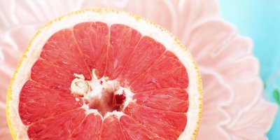 Grepové kapky se vyrábějí z pecek grepu 