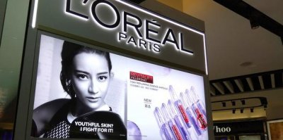 Termín „zesvětlovací“ je již nevyhovující a kosmetické firmy se chystají k razantním změnám