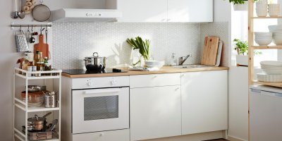 Praktická kuchyň nemusí spolknout všechny rodinné úspory