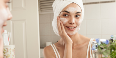 Naše pleť by měla být hydratována a tím připravena na zátěž respirátoru