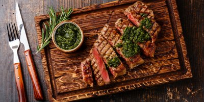 Chimichurri je ve skutečnosti chutnou svěží salsou.