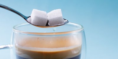 Vyhnout se slazení není vůbec jednoduché, v mnoha situacích už používáme cukr či jiný typ sladidla téměř automaticky.