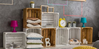 Na knihy, polštáře i dekorace.