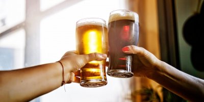 Alkohol se vstřebává už v ústech.