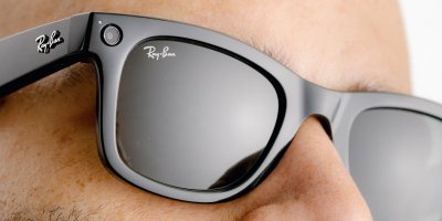 Nové chytré Ray-Ban Stories s malými kamerami na kraji skel