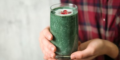 Zelené smoothie s přidanou spirulinou