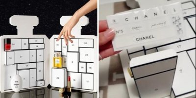 Žena rozbaluje adventní kalendář od značky Chanel