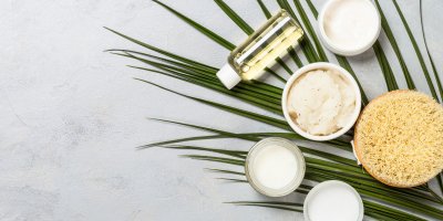 Přírodní krémy a olej, rostlina