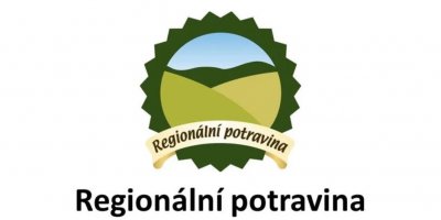 Logo značky Regionální potravina – zelená medaile zobrazující zelený horizont a modré nebe s nápise Regionální potravina