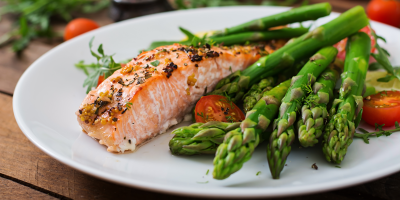 Losos s pečeným chřestem