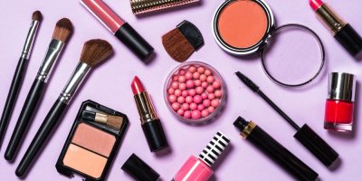 Profesionální potřeby na kosmetiku a make-up