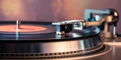 Gramofonový přehrávač