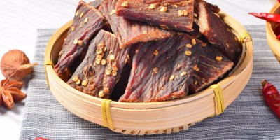 Sušené proužky masa s chilli