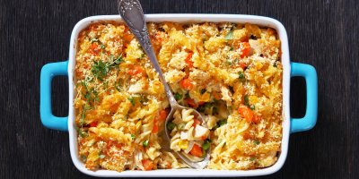 Těstovinová frittata v zapékací míse