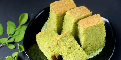 Buchta upečená s moringa práškem 