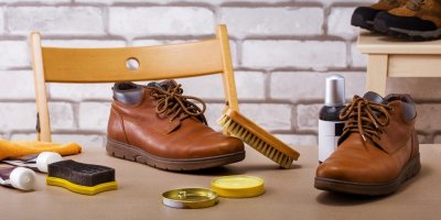 Boty a sada na ošetření obuvi