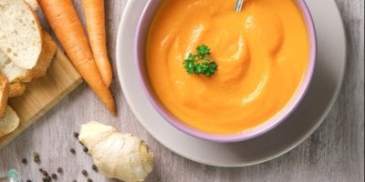 Mrkvová polévka se zázvorem