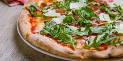 Rukola na pizze