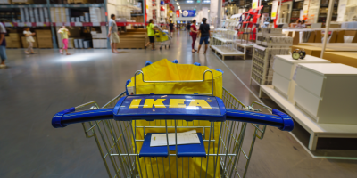 Nákupní vozík v obchodním domě IKEA
