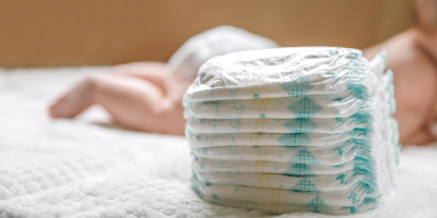 Čisté jednorázové dětské pleny