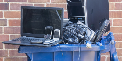 Elektronika v odpadkovém koši