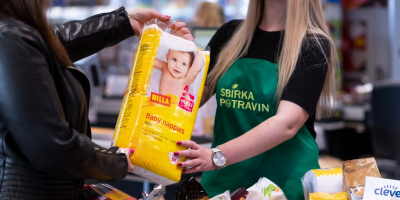 Sbírka potravin v hypermarketech Billa