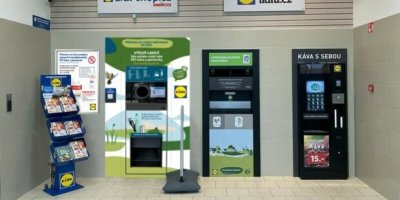 Lahvomat v obchodě Lidl v Praze