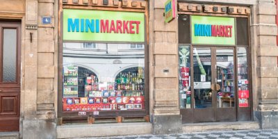 Mini Market v historické budově