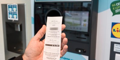 Ukázka slevového kódu za vrácené PET lahve a plechovky