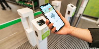 Ukázka, jak funguje bezpokladní technologie v obchodě Amazon Go