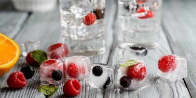 Zamražené ovoce v ledu