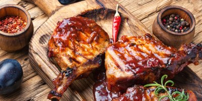 Grilované maso s marinádou ze švestek