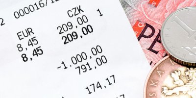 Detail účtenky, vedle drobné