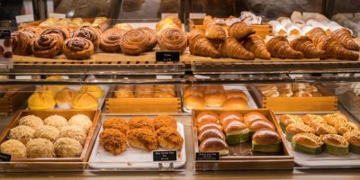 Nabídka pečiva v pekárně