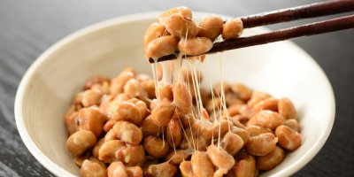 Natto, japonské kvašené sójové bobule